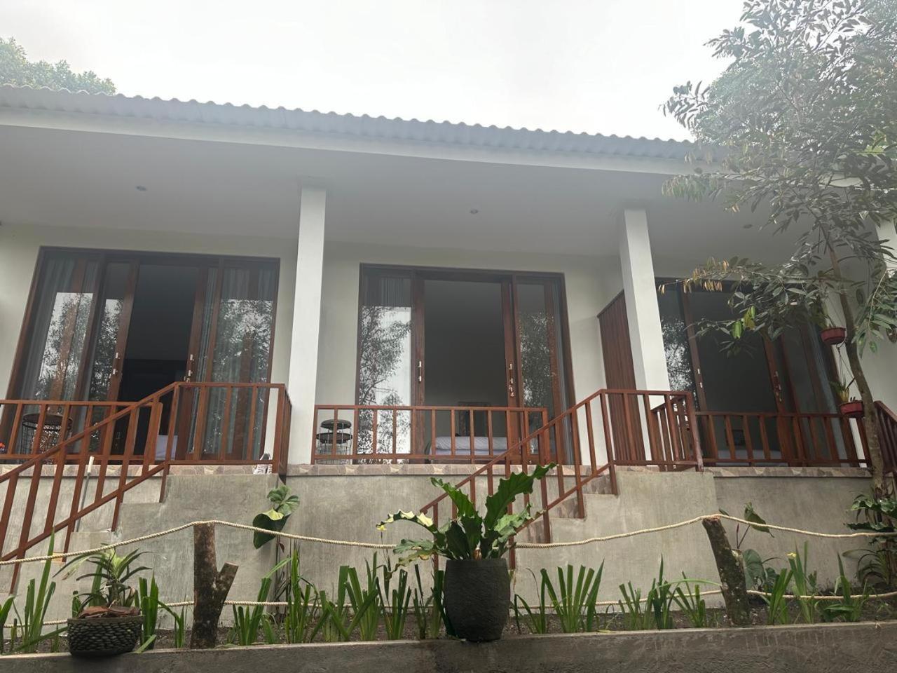 דירות Munduk Umah Yugadi Bali מראה חיצוני תמונה