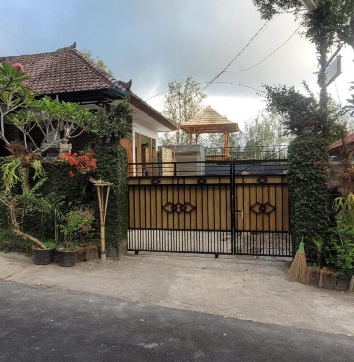 דירות Munduk Umah Yugadi Bali מראה חיצוני תמונה